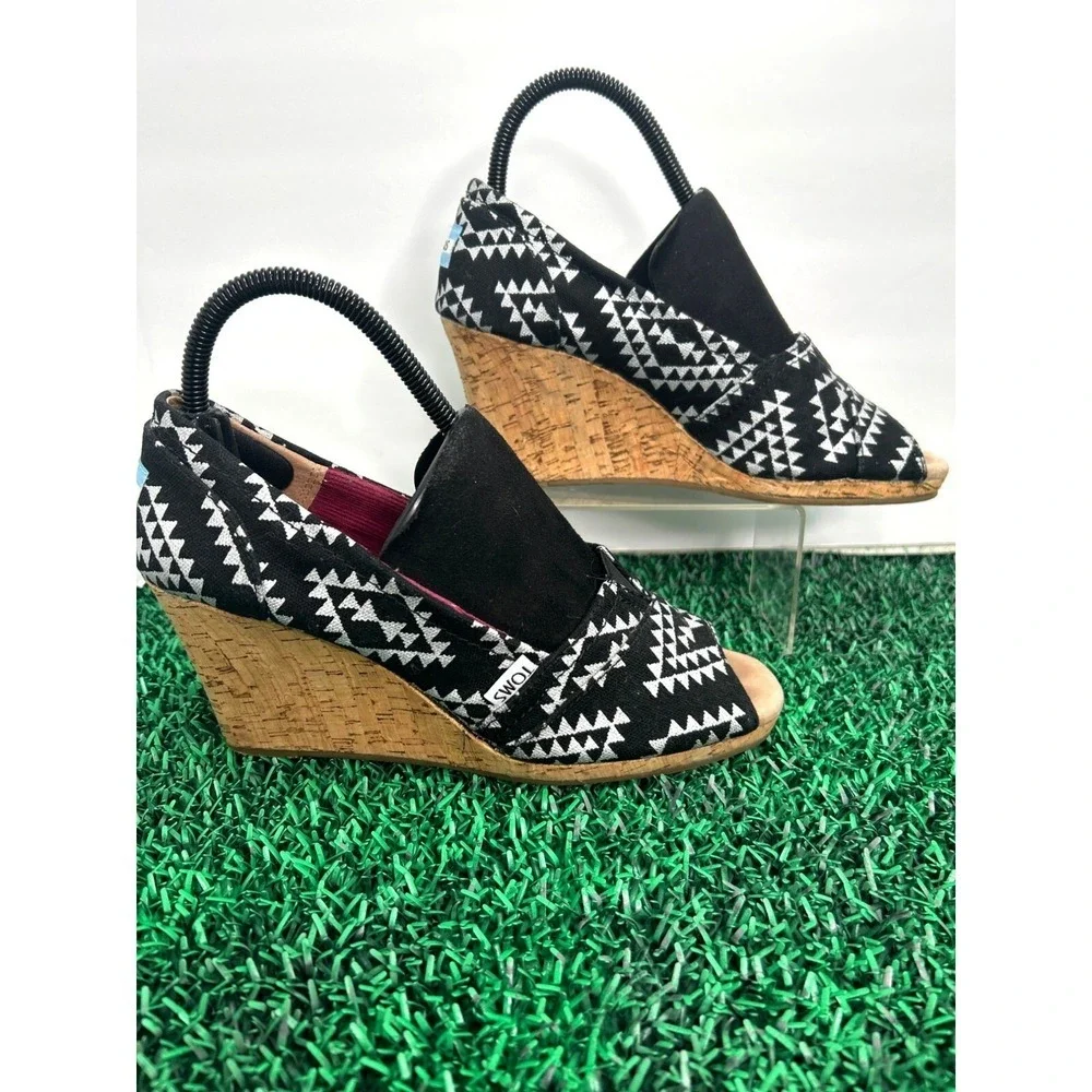TOMS Tribal‎ Cork Wedge Sandals Peep Toe Size 8.5 Boho
